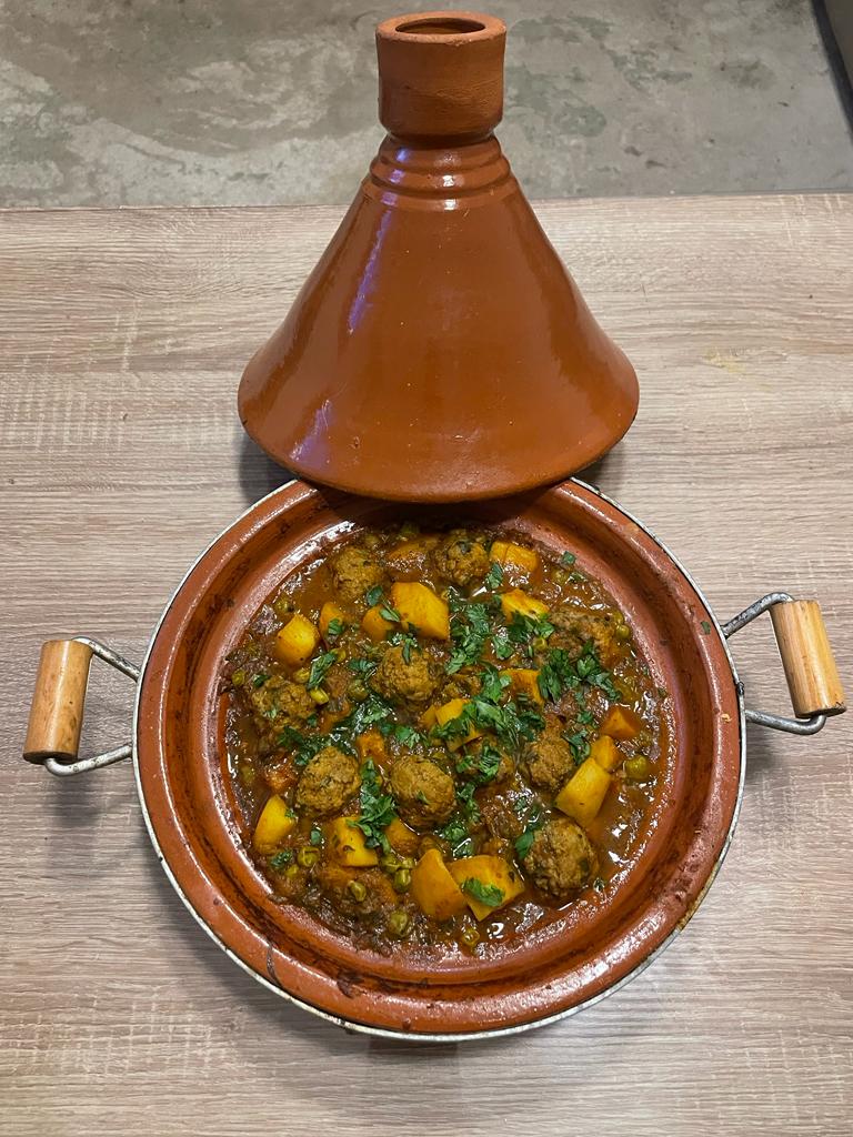 Tajine Kefta, Pommes De Terre Et Petit Pois